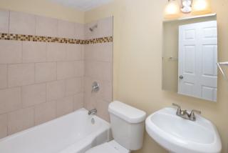 9505 Park Heights Ave, Cleveland OH  44125-2346 exterior