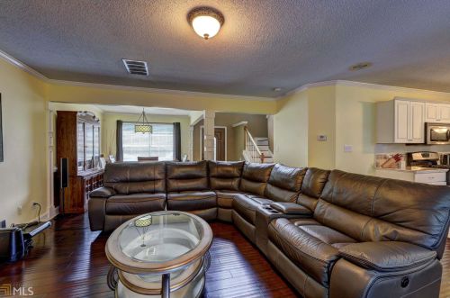 122 Arbor Cove Way, Stockbridge GA  30281-6443 exterior