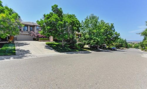 343 Carpenter Hill Rd, Folsom, CA 95630-6270