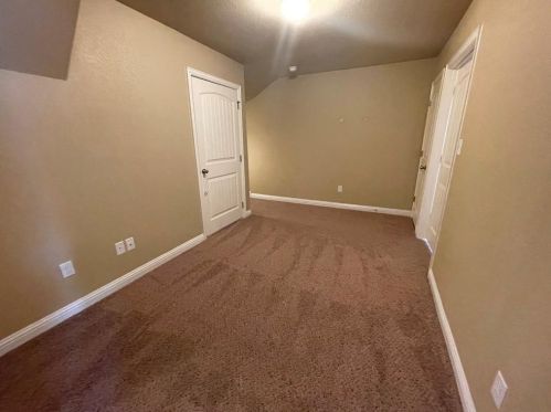 3123 Weave Ct, Granbury TX  76049-1282 exterior