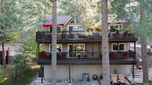 203 Fairway Dr, Lake Arrowhead, CA