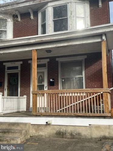 1638 Naudain St, Harrisburg, PA 17104-2256