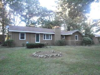 704 Bragg Cir, Tullahoma, TN 37388-2808