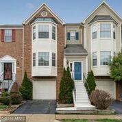 6837 Kerrywood Cir, Centreville, VA 20121-5039