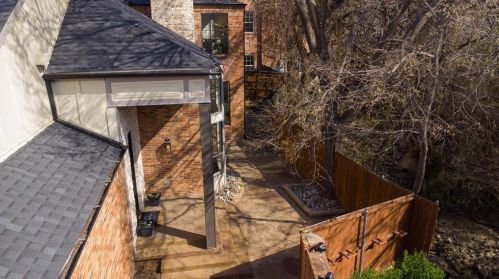 9630 Greenville Ave, Dallas TX 75243-6432 exterior