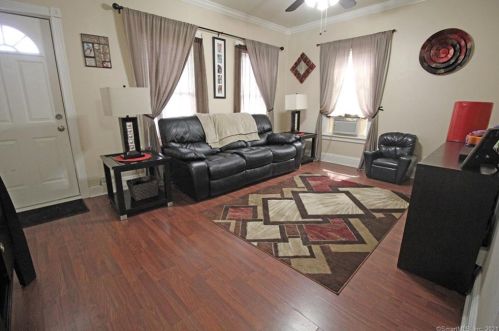 179 Hart St, New Britain, CT 06052-1708