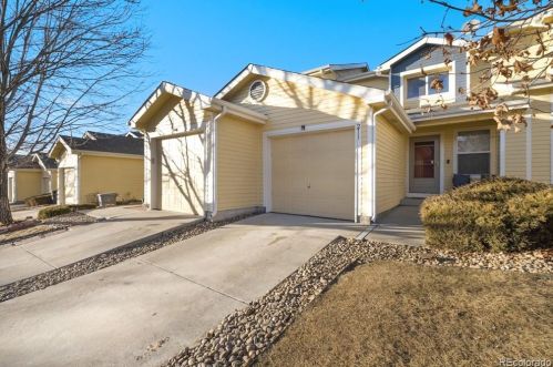 211 Montgomery Dr, Erie, CO 80516-8477