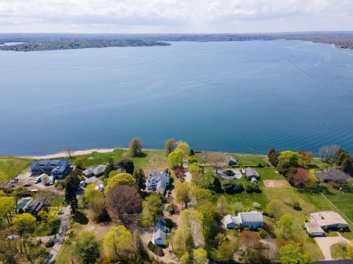 444 Narragansett Bay Ave, Warwick, RI 02889-6726