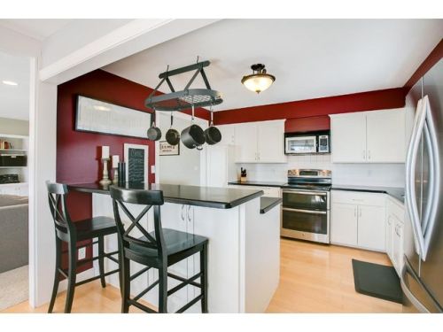 10634 Utica Rd, Minneapolis, MN 55437-2854