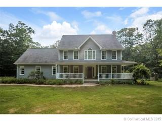 15 Home Stake Ln, Deep River, CT 06419-2423