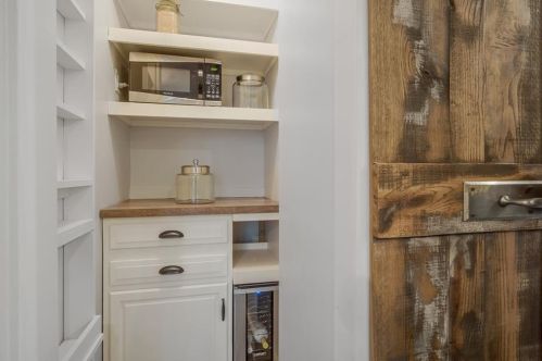 1044 High Point Ter, Atlanta GA  30315-2601 exterior