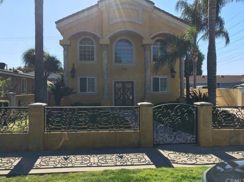 7232 Cortland Ave, Paramount, CA 90723-7131