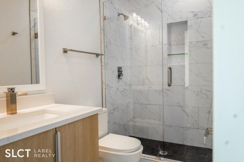 708 9th St, Dallas TX  75208-4901 exterior