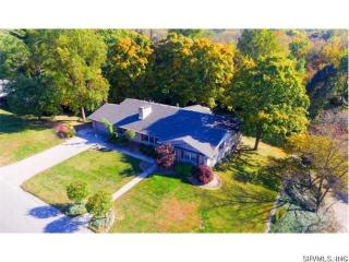 124 Fairway Dr, Belleville, IL 62223-2202