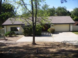 16302 Swartz Canyon Rd, Ramona, CA 92065-4143
