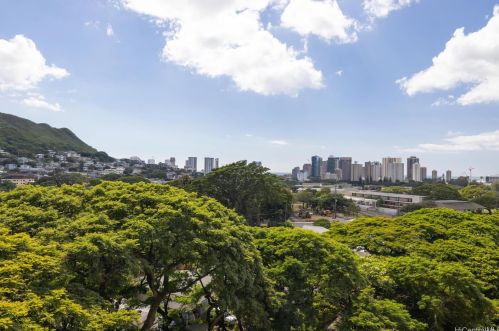 55 Judd St, Honolulu HI  96817-2633 exterior