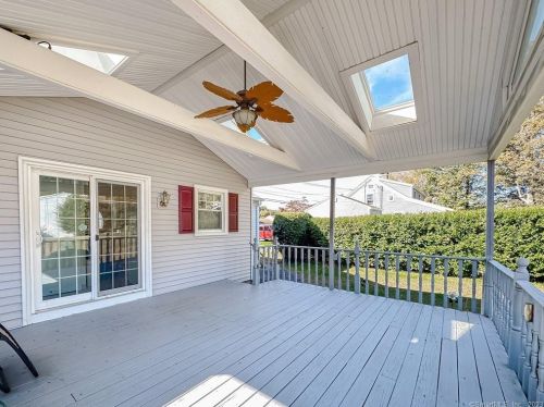 473 Scott Rd, Waterbury, CT 06705-3778