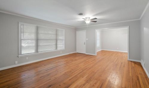 7031 Richlynn Ter, Fort Worth TX  76118-5119 exterior
