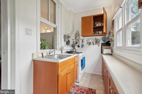 4817 Fairmount Ave, Philadelphia PA 19123-1901 exterior