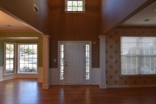 5057 Faversham Hill Dr, Suwanee, GA 30024-4334