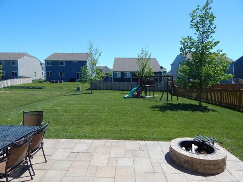 1461 Padre Island Ln, Pingree Grove IL  60140-2022 exterior