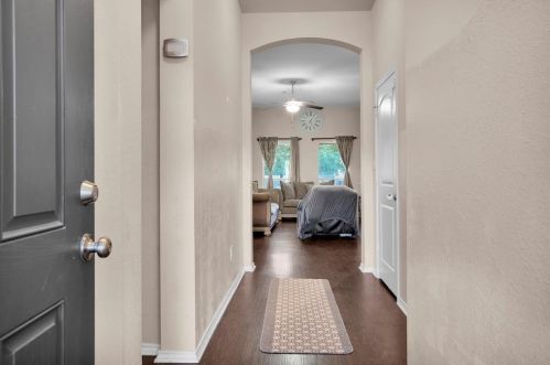 1961 Briar Grove Dr, Conroe TX  77301-2237 exterior