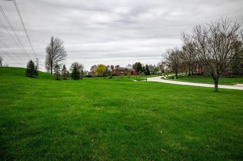 2181 Heather Hill Blvd, Cincinnati OH  45244-2663 exterior
