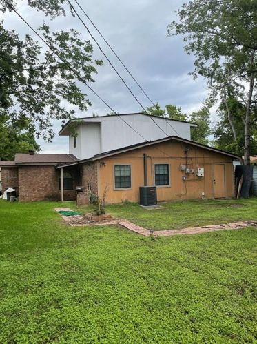 4628 Burton Ave, Fort Worth TX  76105-4318 exterior