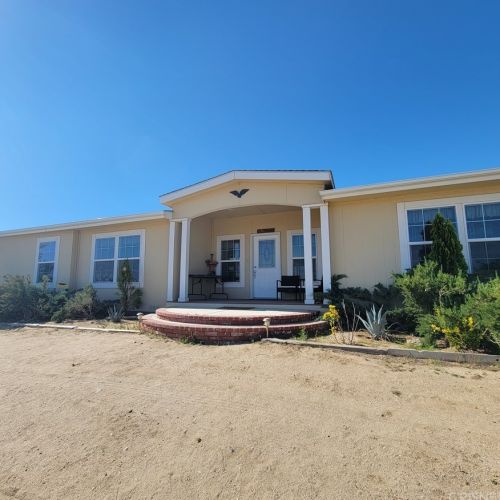33170 160th St, Crystalaire, CA 93544-1178