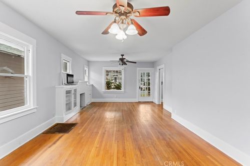 6047 Newlin Ave, Whittier, CA 90601-3349
