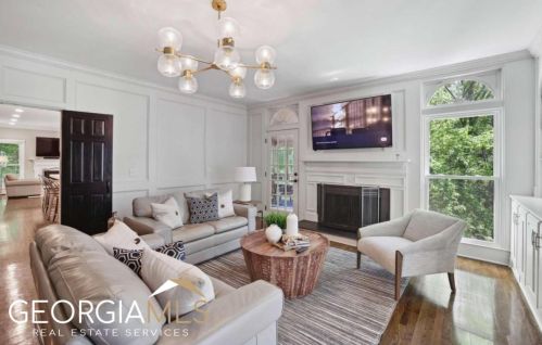 280 Cameron Ridge Dr, Atlanta GA  30328-4709 exterior