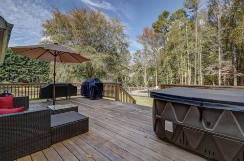 736 Old Pendergrass Rd, Jefferson GA  30549-2758 exterior