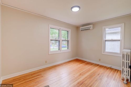 815 Holton St, Saint Paul MN  55108-2326 exterior