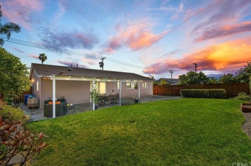 3127 Thunder Dr, Oceanside, CA 92056-4344