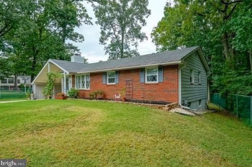 101 Locust St, Blenheim, NJ 08012-1132