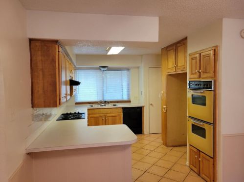 7704 Briarridge Ct, Fort Worth TX  76182-3410 exterior