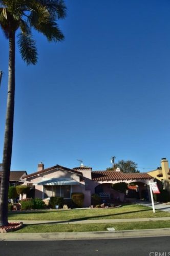 3521 79th St, Inglewood, CA 90305-1225