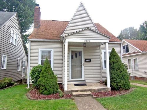 2326 Broad St, Parkersburg, WV 26101-2820
