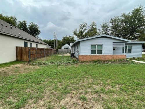 5837 Aton Ave, Fort Worth TX  76114-4127 exterior