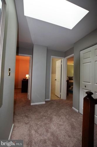 6100 Heron Pond Ct, Springfield VA  22015-3738 exterior