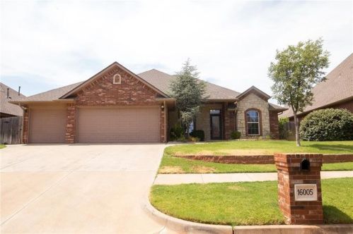 16005 Promontory Rd, Edmond, OK 73013-3203