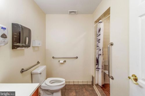 12606 Meadowood Dr, Silver Spring MD 20904-2928 exterior