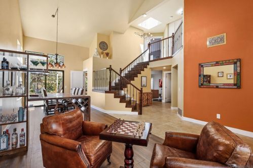 5345 Triple Crown Dr, Bonsall, CA 92003-3516