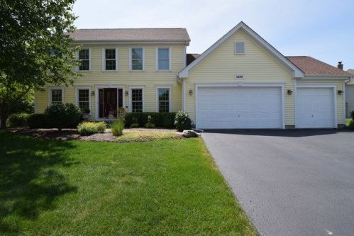 1600 Kensington Dr, Barrington Hills, IL 60102