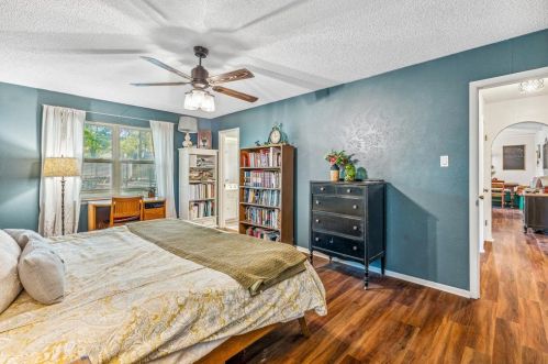 6424 Trl Lk Dr, Fort Worth TX  76133-1247 exterior