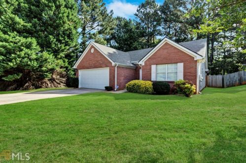 1609 Graystone Dr, Hampton GA  30228-3175 exterior