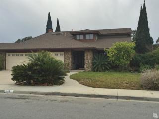 119 Flora Vista Ave, Camarillo, CA 93012-5171