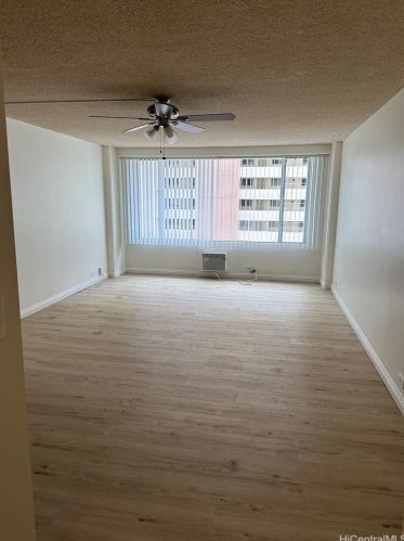 747 Amana St, Honolulu HI  96814-5115 exterior