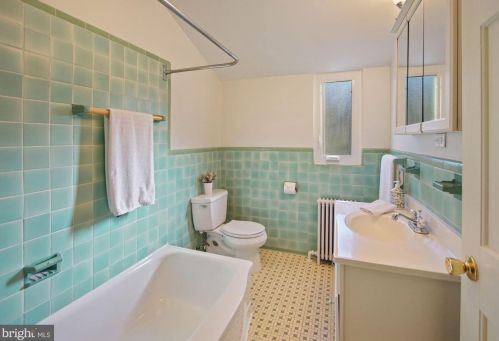 8119 Flower Ave, Silver Spring MD 20912-6646 exterior