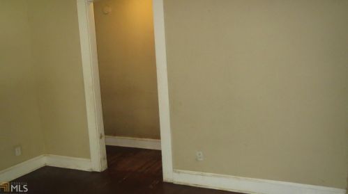 2718 Harris St, Atlanta GA  30344-6925 exterior
